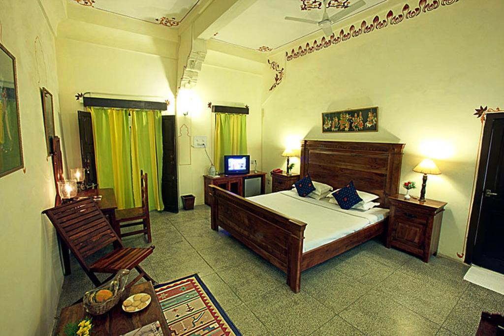 V Resorts Jhalamand Garh Jodhpur Джодпур Стая снимка
