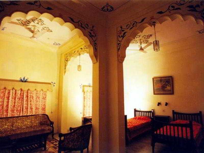 V Resorts Jhalamand Garh Jodhpur Джодпур Екстериор снимка