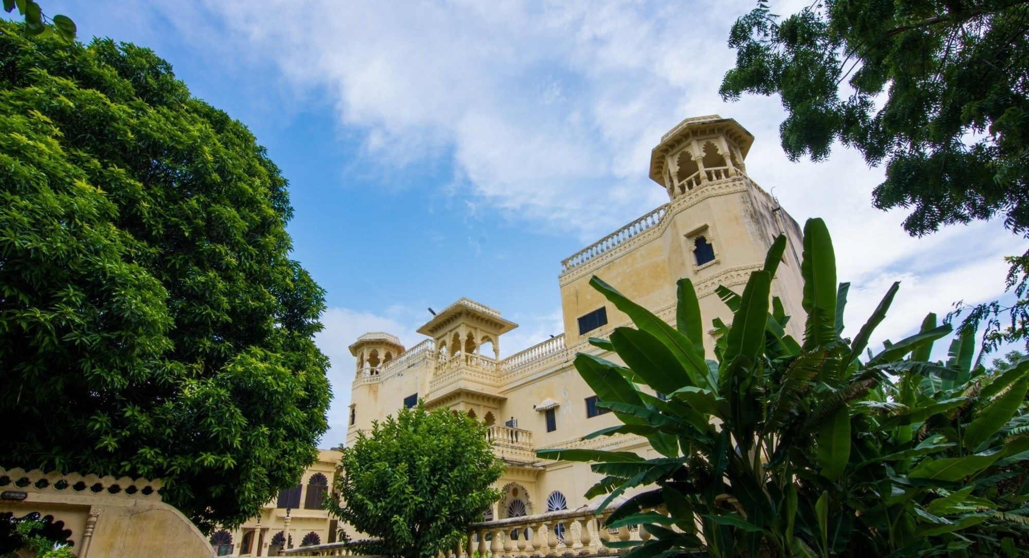 V Resorts Jhalamand Garh Jodhpur Джодпур Екстериор снимка